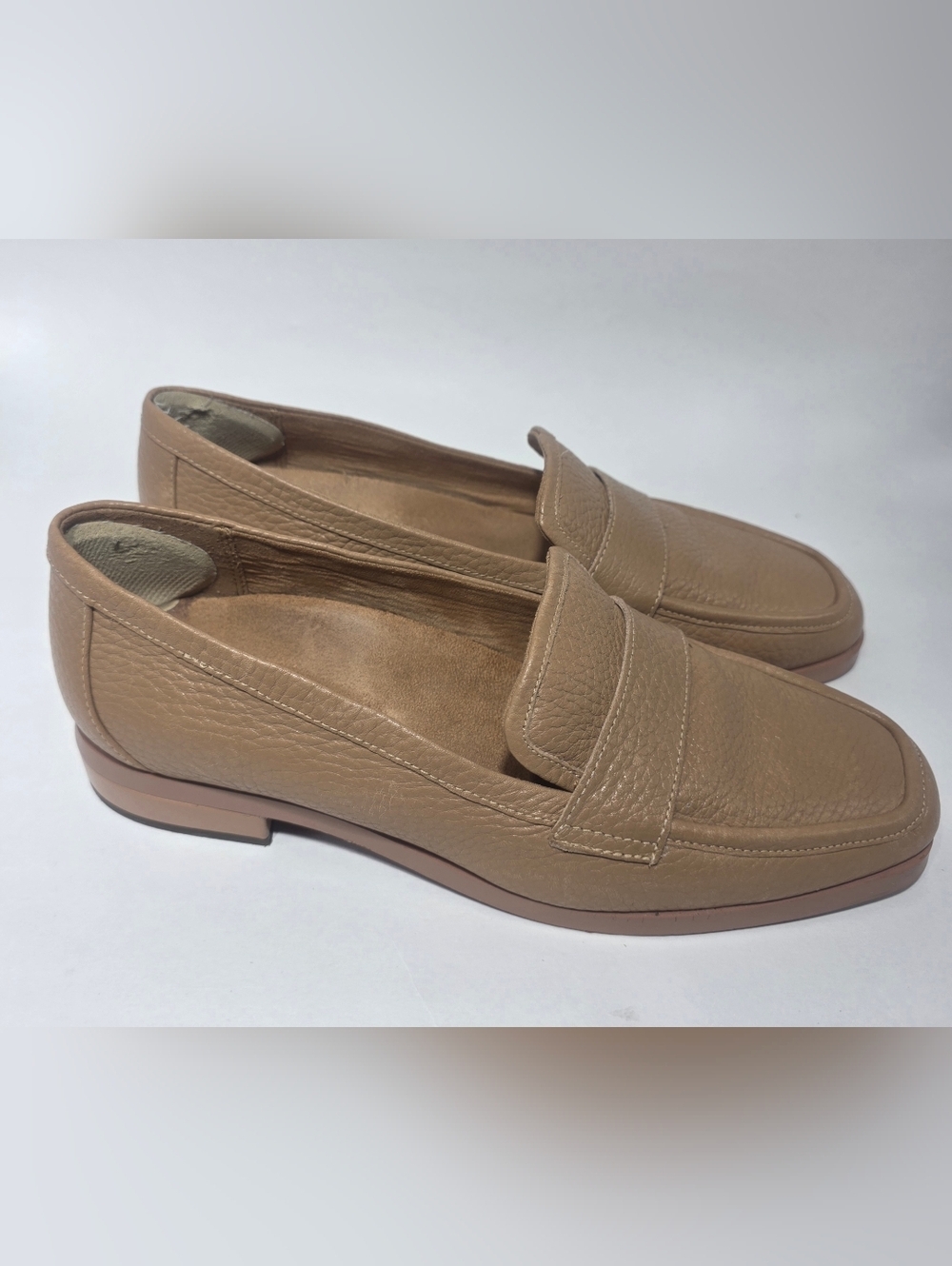 Vionic Women’s Loafers US 8 Tan Leather Comfort Flats Orthopedic Slip On Shoes - Picture 8 of 10